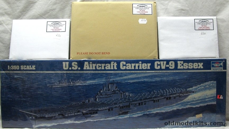 Trumpeter 1/350 CV-9 USS Essex with 3 White Ensign PE Sets Ship / Airwing / Catwalk - (World War II Configuration), 05602 plastic model kit